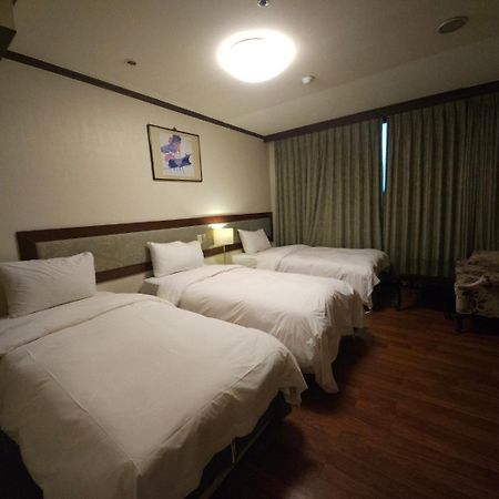Insadong Crown Hotel Сеул Екстериор снимка