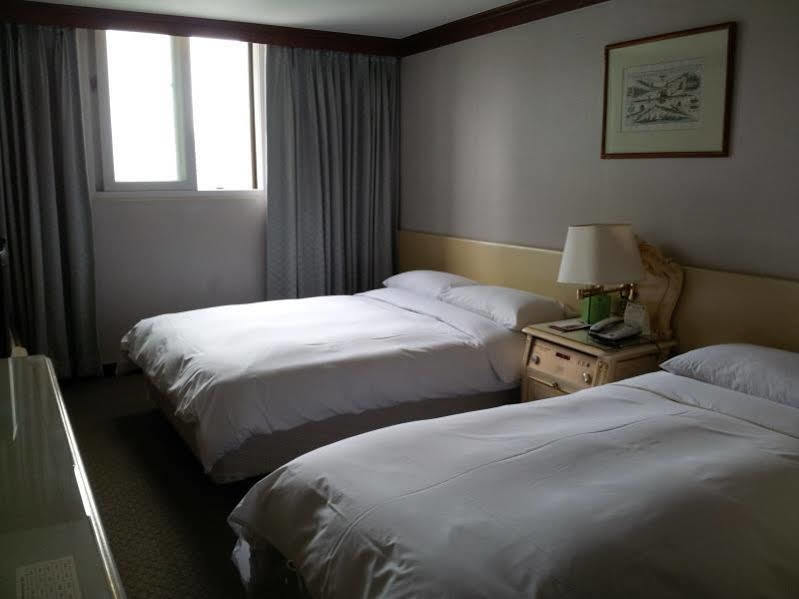 Insadong Crown Hotel Сеул Екстериор снимка